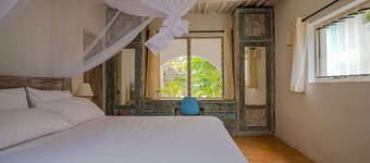 Comfy 6 bedroom Villa