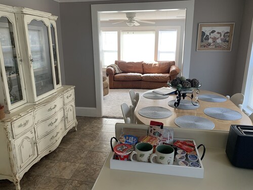 Granny Ruby’s Cottage near TIEC