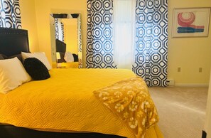 3 bedrooms, desk, iron/ironing board, travel cot