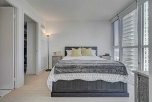 3 Schlafzimmer, Schreibtisch, Bügeleisen/Bügelbrett, kostenloses WLAN