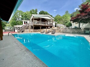 Piscine extérieure