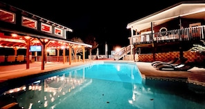 Piscine extérieure