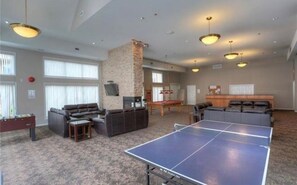 Spielezimmer