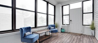 Stylish Jeffersonville Home - Mins from Louisville