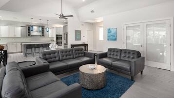 Een smart-tv en een printer