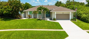 Pickleball/Tennis Special! Private Court, Pool & Luxury Home - Limited Time"