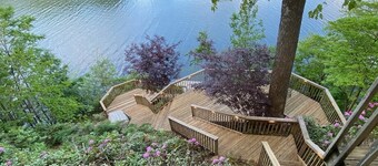 Mae's Haven / 6BR Lakefront Home / Lake Junaluska