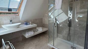 Shower, towels