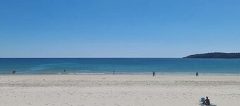 1 Bed Suite - Sleeps 2, Patio, Parking & Wifi