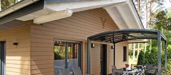 Holiday Home 'Müritzblick' with Lake View and Private Terrace