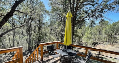 Scenic cabin in Carson National Forest