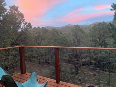 Scenic cabin in Carson National Forest