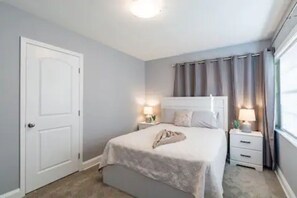 4 Schlafzimmer, Bügeleisen/Bügelbrett, Reisekinderbett, kostenloses WLAN