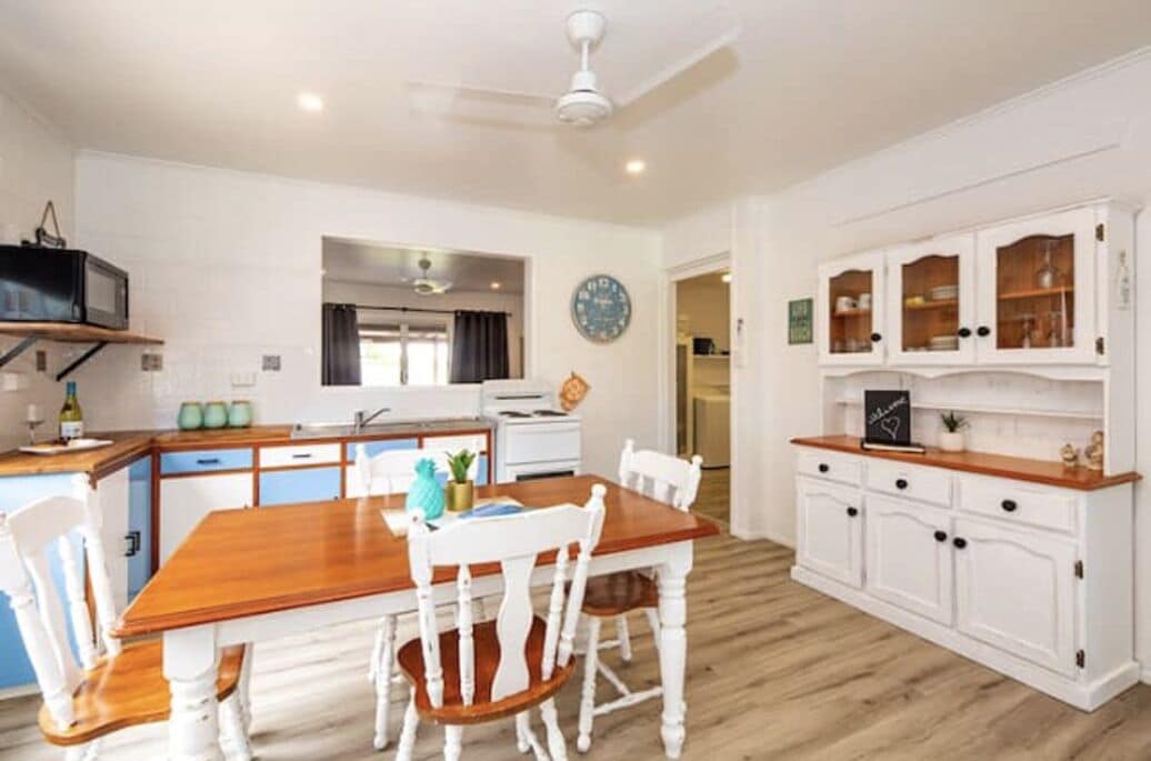 Well equipped kitchen 