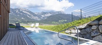 Superior mit 3 Schlafzimmern,Sauna&Pool by Interhome