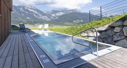 Superior mit 3 Schlafzimmern,Sauna&Pool by Interhome