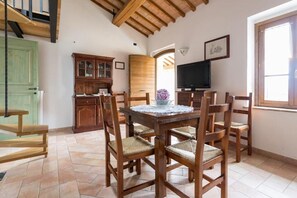 تناول الطعام