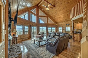 캐빈, 침실 3개 | 거실