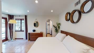 3 chambres, fer et planche Ă repasser, Wi-Fi, draps fournis