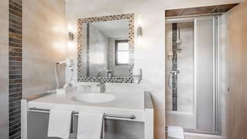 Double Room | Bathroom | Shower, hair dryer, towels, soap