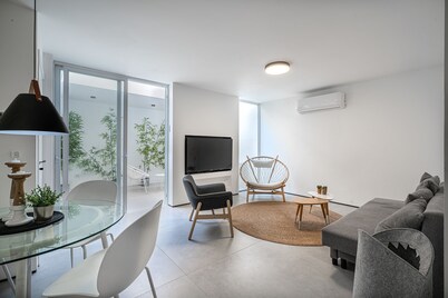 Danielle suite boutick