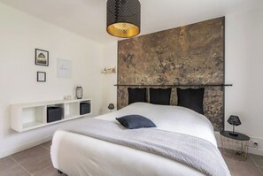2 chambres, Wi-Fi gratuit, draps fournis