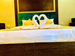 Habitación doble estándar | Wifi gratis y ropa de cama