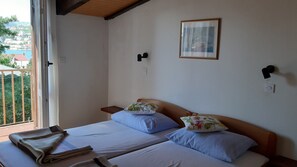 Apartment (Two bedroom apartment with Balcony an)