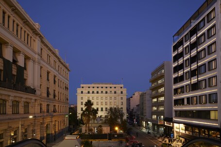 The Port Square Hotel - Image 6