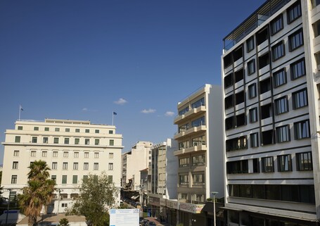 The Port Square Hotel - Image 16