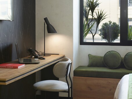 The Port Square Hotel - Image 33