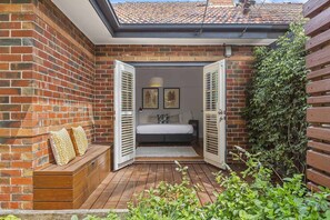 Basic House | View from room - BOUTIQUE STAYS - Mordi Beach House (Mordialloc)