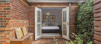 BOUTIQUE STAYS - Mordi Beach House