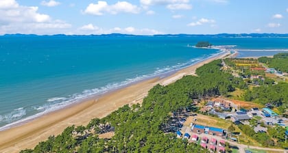 Taean Irang Kidspoolvilla