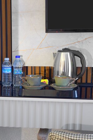 Literie de qualité, minibar, coffre-fort, bureau