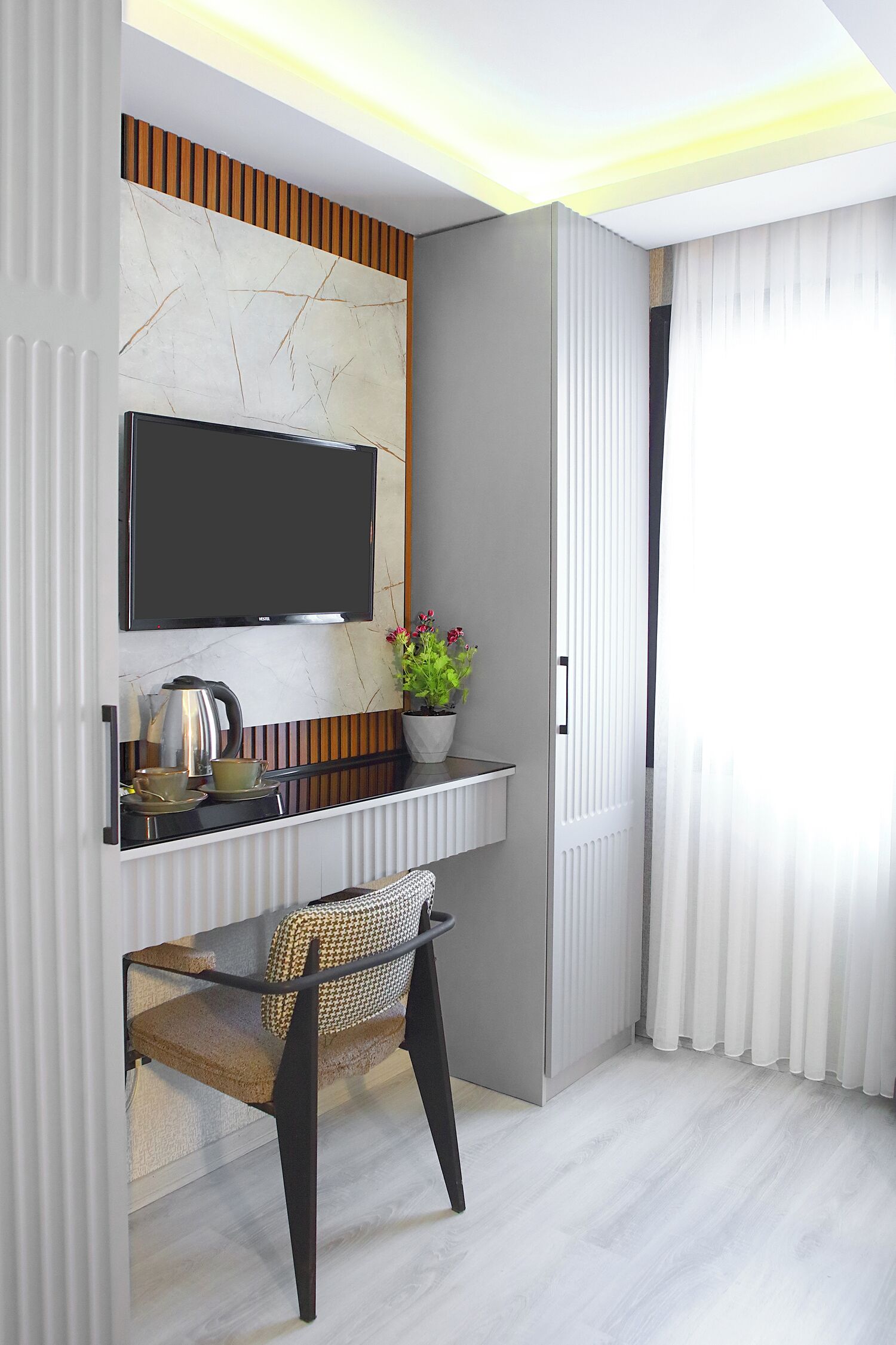 Standard Triple Room, 3 Twin Beds, City View | Premium bedding, minibar, in-room safe, desk