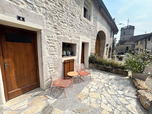 A cocoon in the heart of the Jura