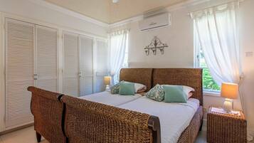 2 chambres, fer et planche Ă  repasser, Wi-Fi, draps fournis