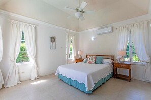 2 bedrooms, iron/ironing board, WiFi, bed sheets - The Falls Villa No. 1 | Elegant Caribbean Retreat in Holetown (Holetown)