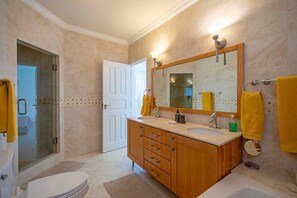 Shower, hair dryer, towels - The Falls Villa No. 1 | Elegant Caribbean Retreat in Holetown (Holetown)