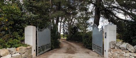 Enceinte de l’hébergement