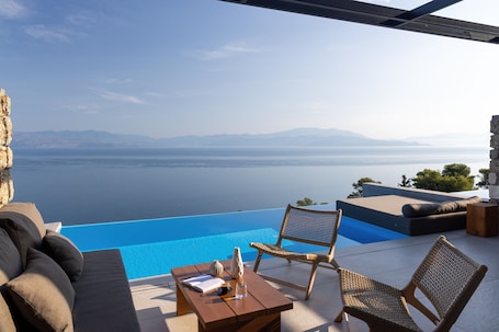 Premium Suite, 1 Bedroom, Private Pool, Sea View | Terrace/patio. Le Grand Bleu Resort