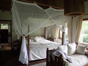Room, Shared Bathroom | Bed sheets - Bwindi Safari Lodge (Nkuringo)