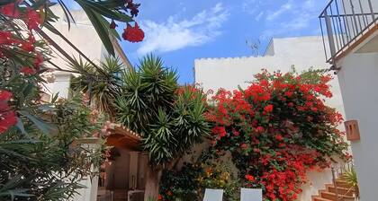 Casa Can Alou, authentisches mallorquinisches Haus im Dorf Porto Colom