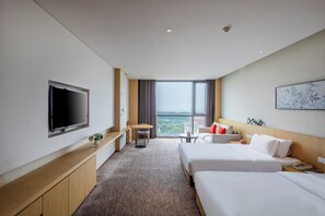 Comfort Twin Room | Free minibar, in-room safe, desk, blackout drapes - Garrya Xian Lintong (Xi'an)