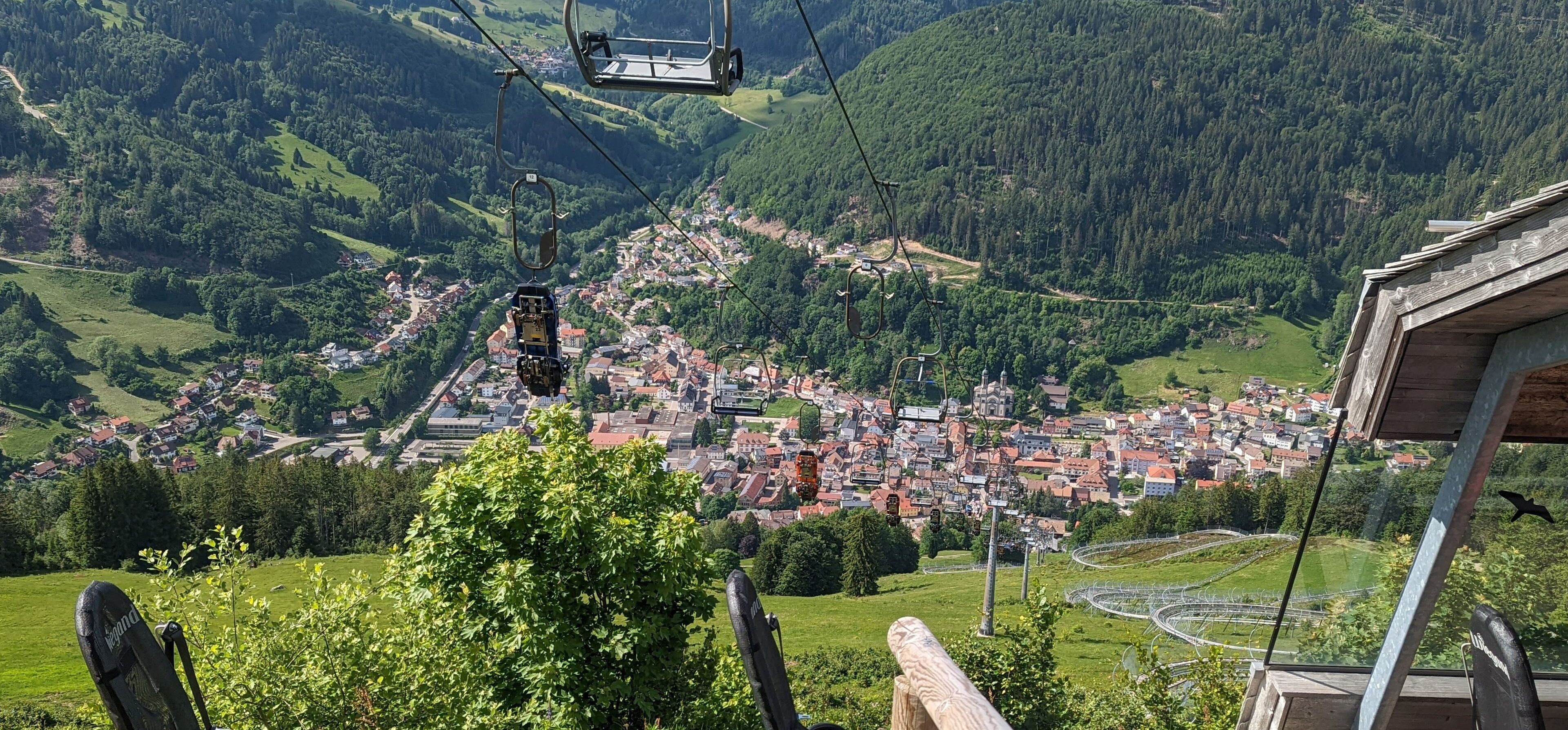 3 Schlafzimmer, Bügeleisen/Bügelbrett, Reisekinderbett, WLAN