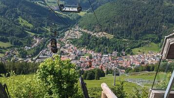 3 quartos, ferros/tábuas de passar roupa, berço de viagem, Wi-Fi