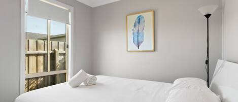 2 quartos, ferros/tábuas de passar roupa, Wi-Fi de cortesia