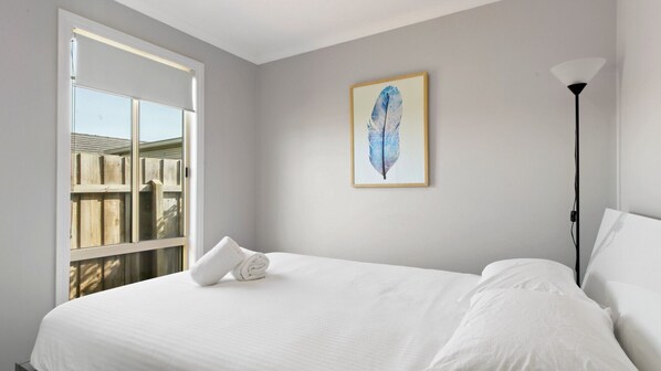 2 habitaciones, tabla de planchar con plancha y wifi gratis 