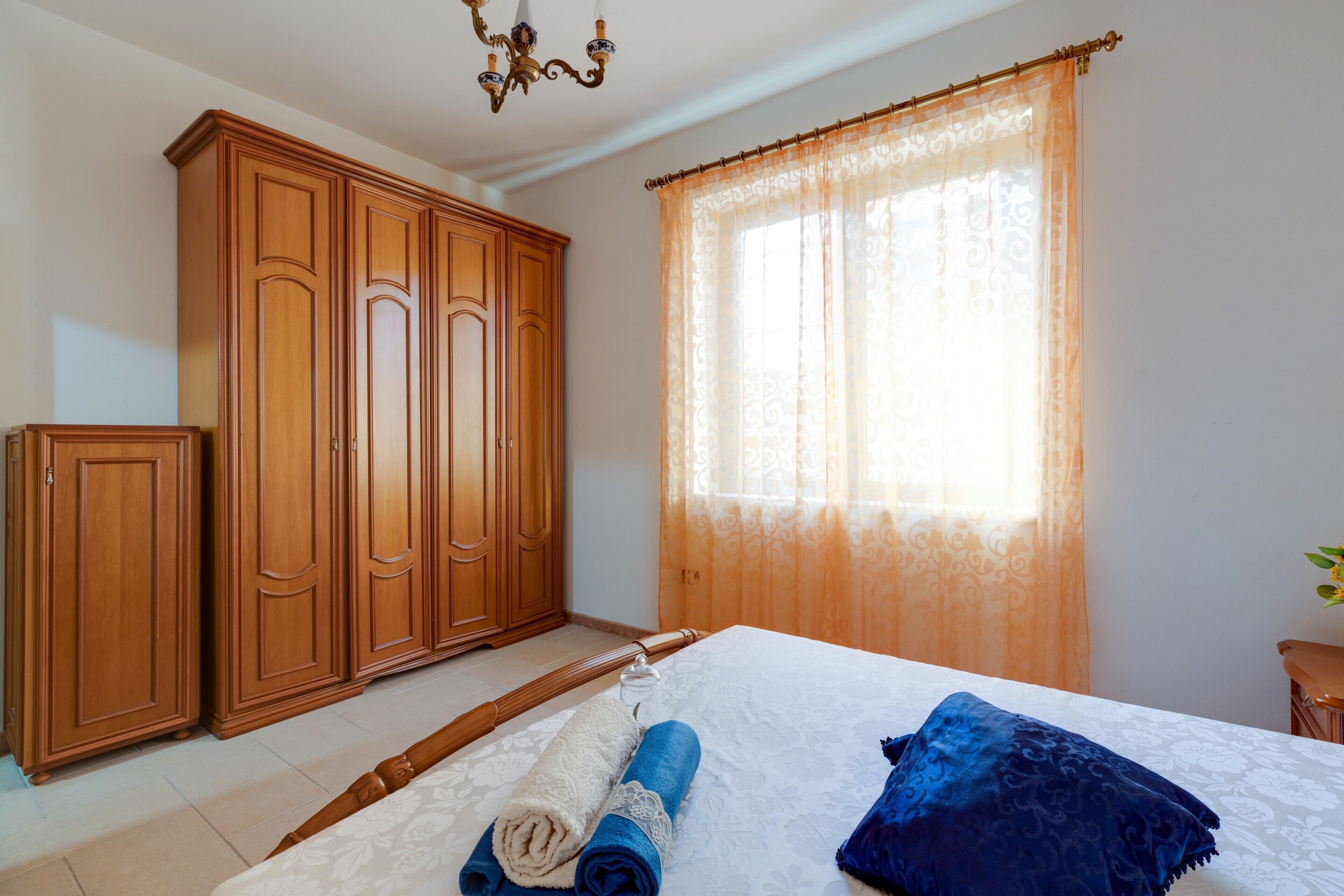 1 bedroom, iron/ironing board, bed sheets